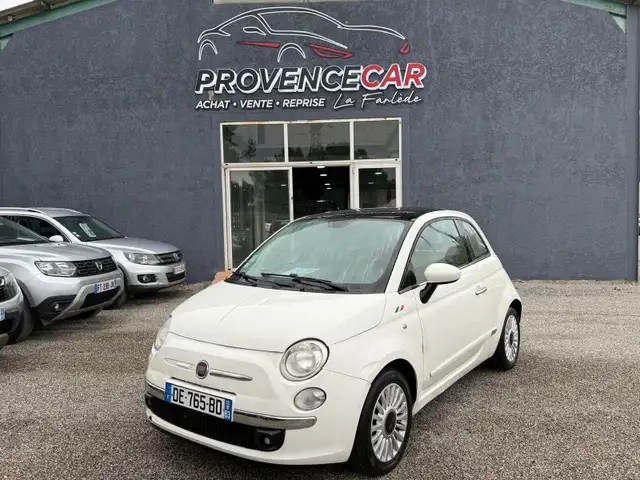 Fiat 500l main image
