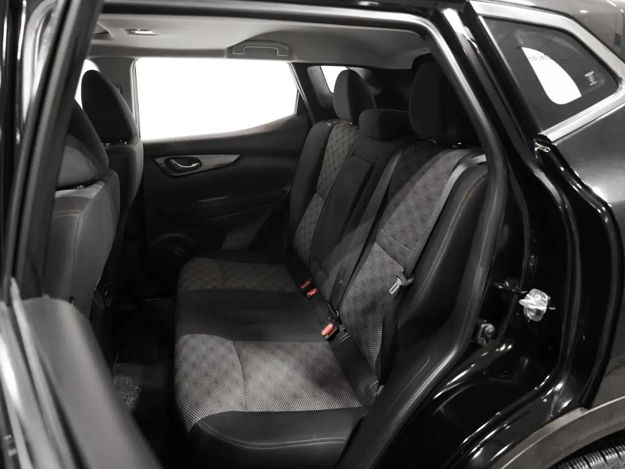 Nissan Qashqai снимка Nissan Qashqai