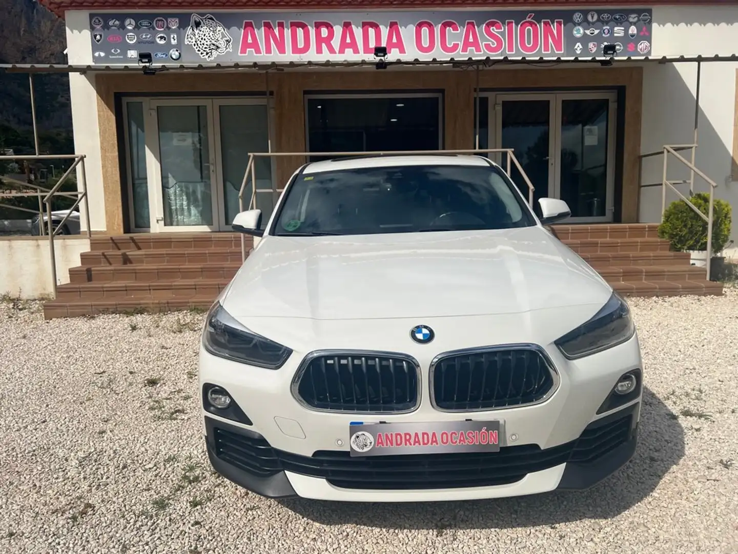 BMW X2 sDrive 18d Blanco - 1