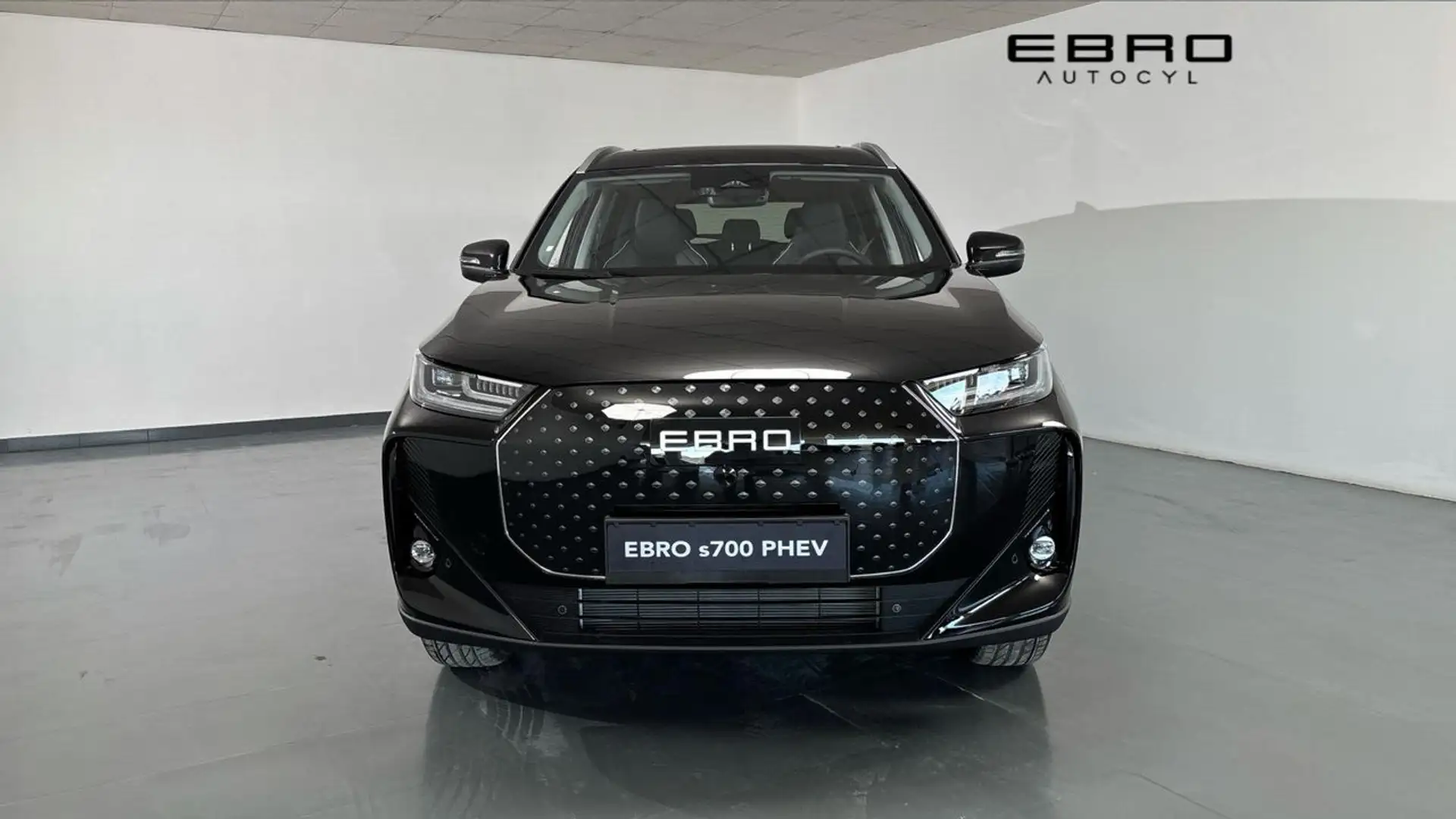 Ebro s700 1.5 TGDI PHEV Luxury E-CVT Schwarz - 2
