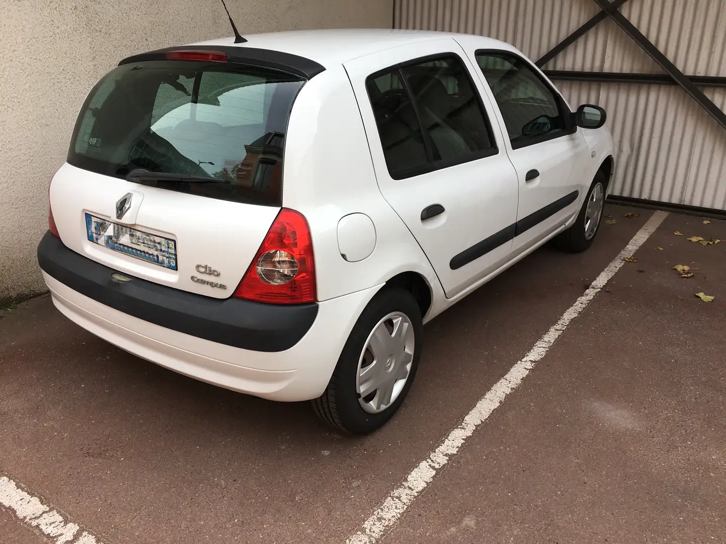 Renault Clio Blanc - 1