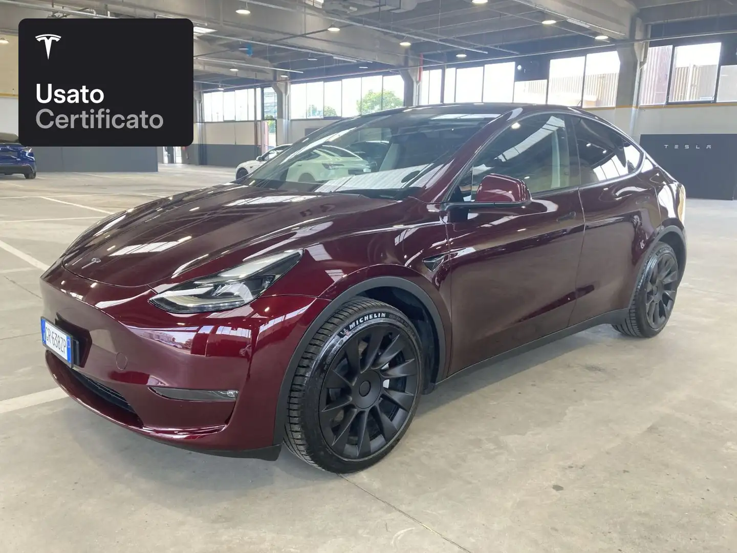 Tesla Model Y Long Range AWD Червоний - 1