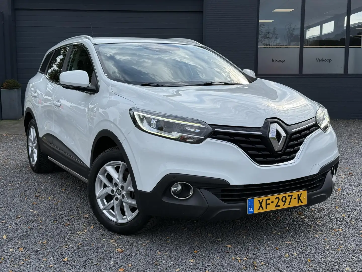 Renault Kadjar 1.2 TCe Intens 1e Eigenaar,Navi,Clima,Cruise,PDC,T Wit - 2