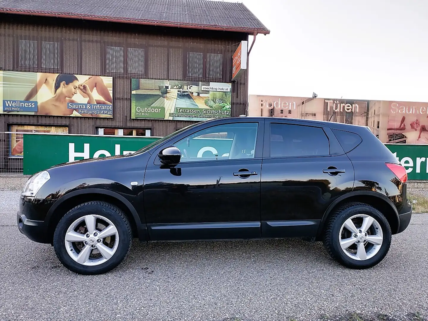 Nissan Qashqai 1,5 dCi Tekna**72500km**Neues Pickerl**Finanzie... Schwarz - 2