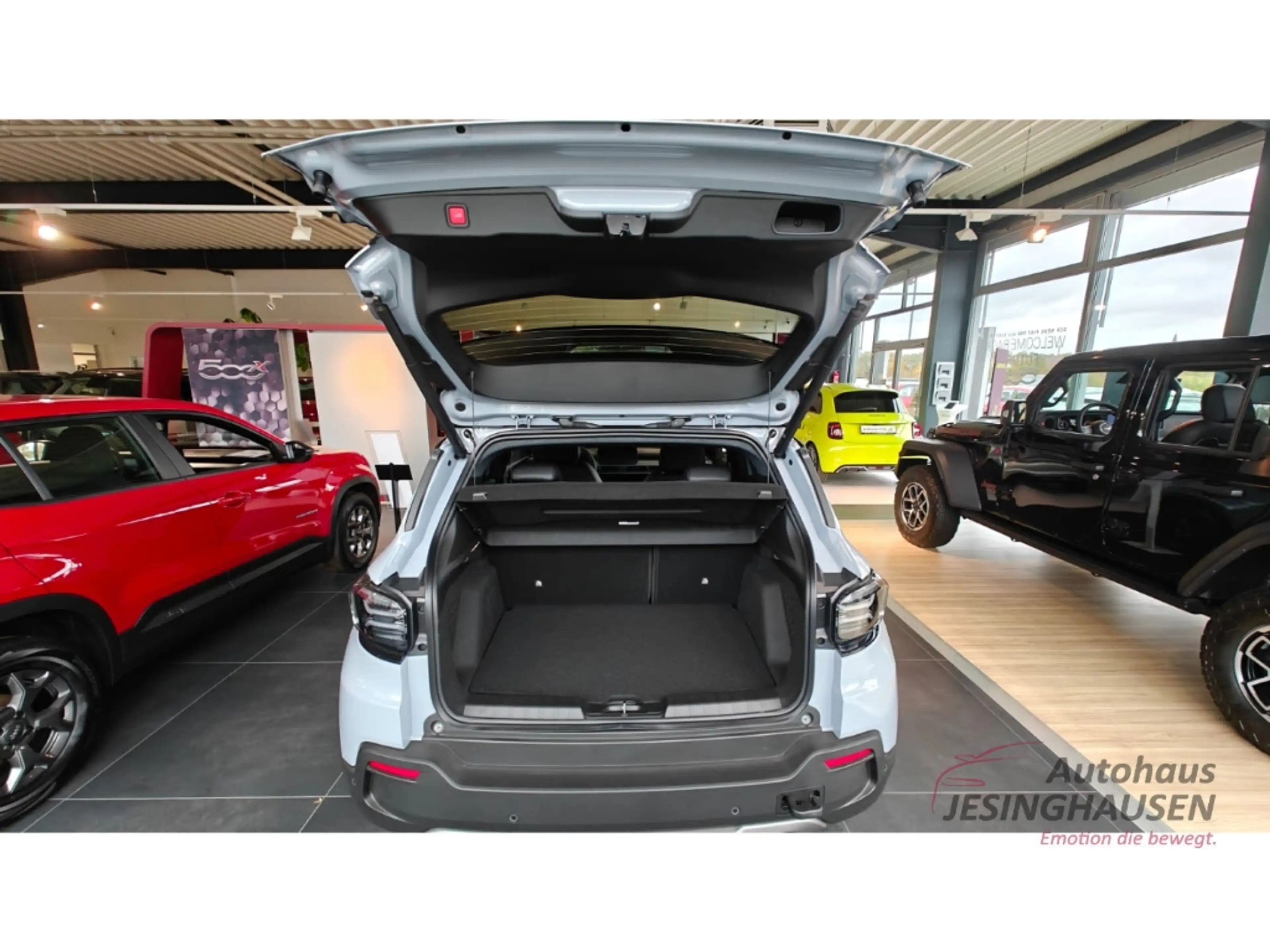 Jeep Avenger Overland MHEV Allrad 4xe+ACC+Rückfahrkam+Keyles Na — photo 7