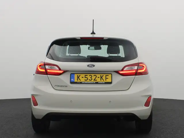 Ford Fiesta view 4