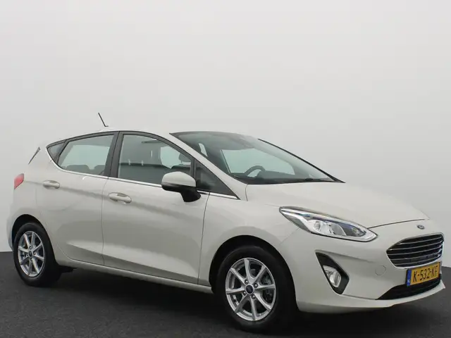 Ford Fiesta view 20