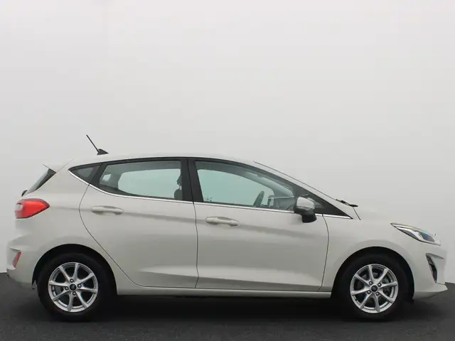 Ford Fiesta view 19