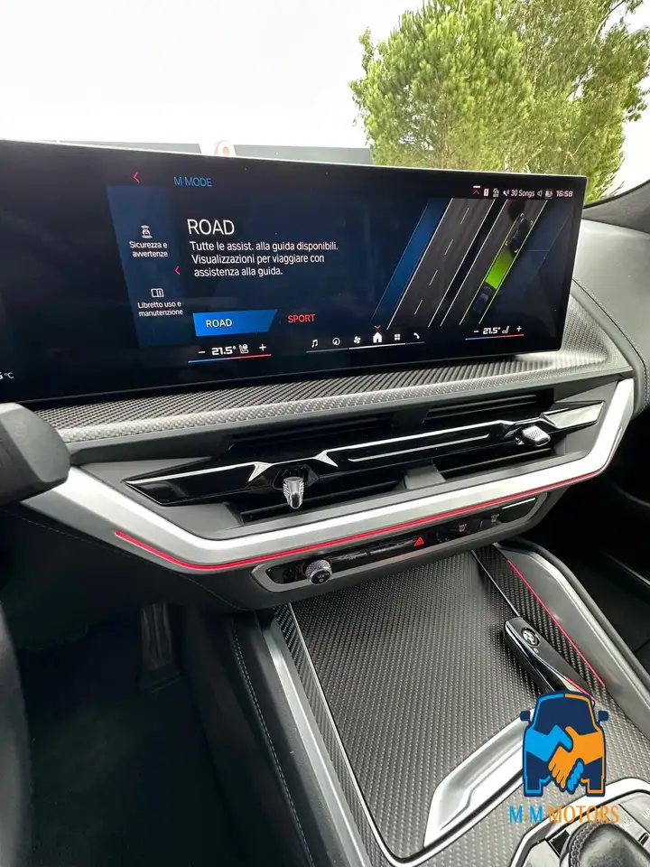 BMW XM 4.4 phev auto, миниатюра 12