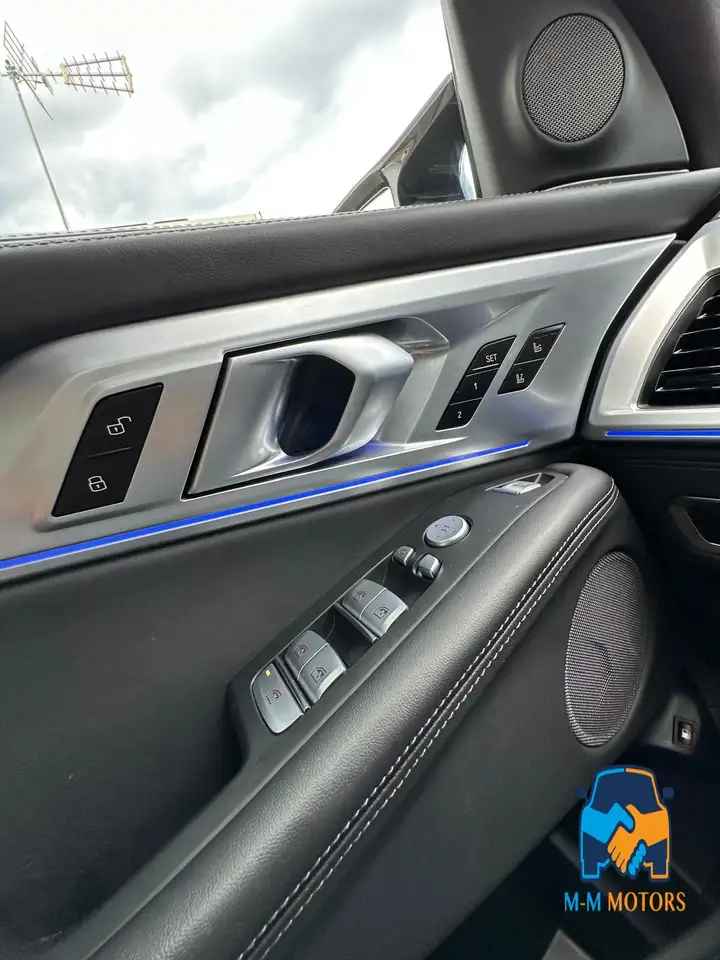 BMW XM 4.4 phev auto, миниатюра 9