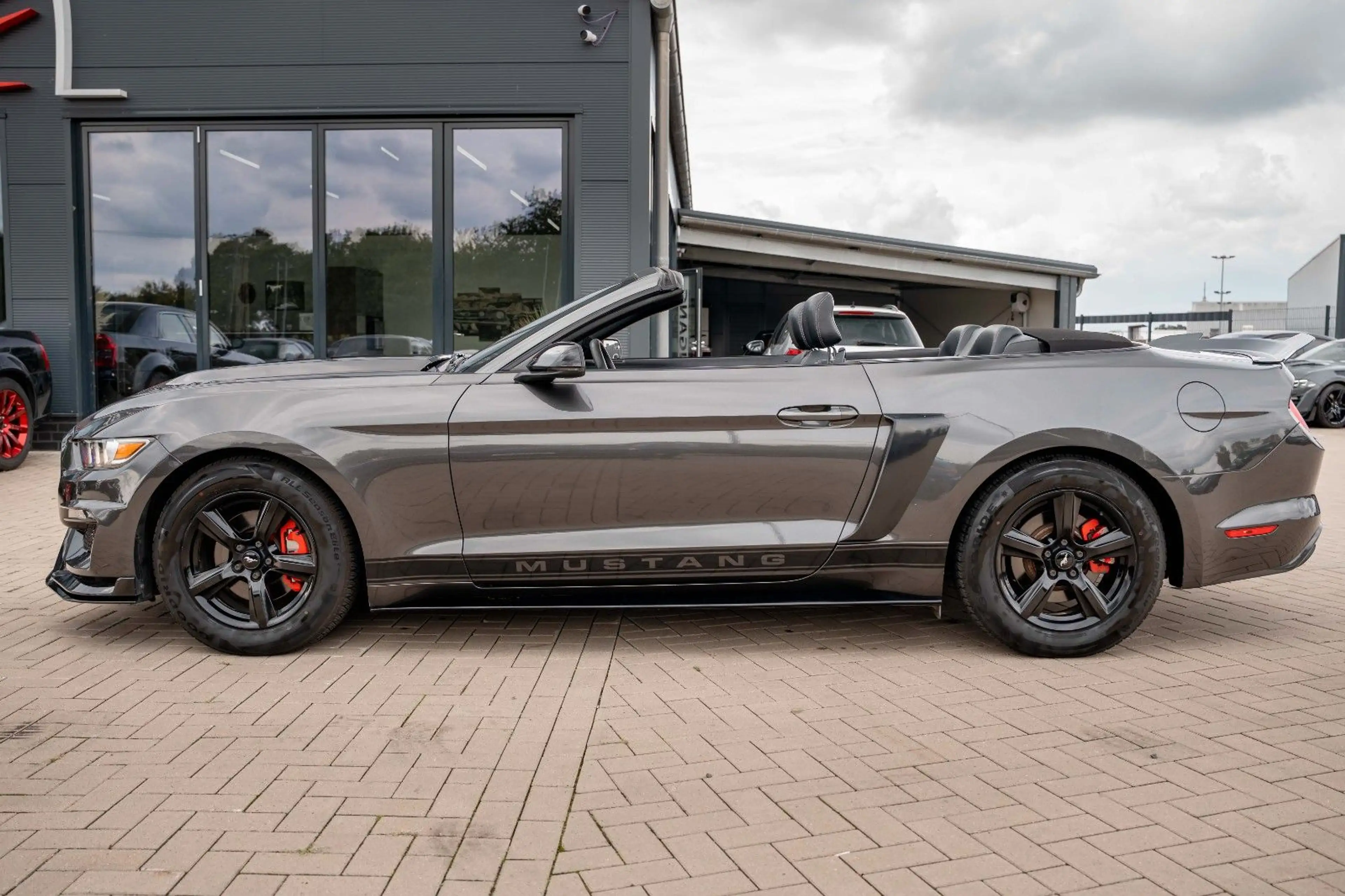 Ford Mustang CABRIO 3.7 SHELBY GT350 FACELIFTLEDER NA — photo 11