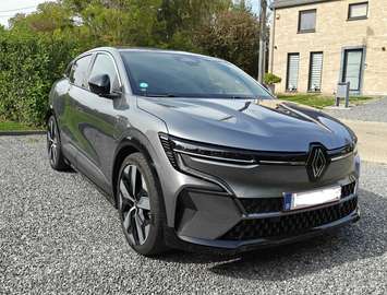 e-Megane E-Tech 60 kWh Techno R220 Super charge Te