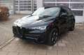Alfa Romeo Stelvio Veloce Q4 Werksgarantie 08-27 Schwarz - thumbnail 1