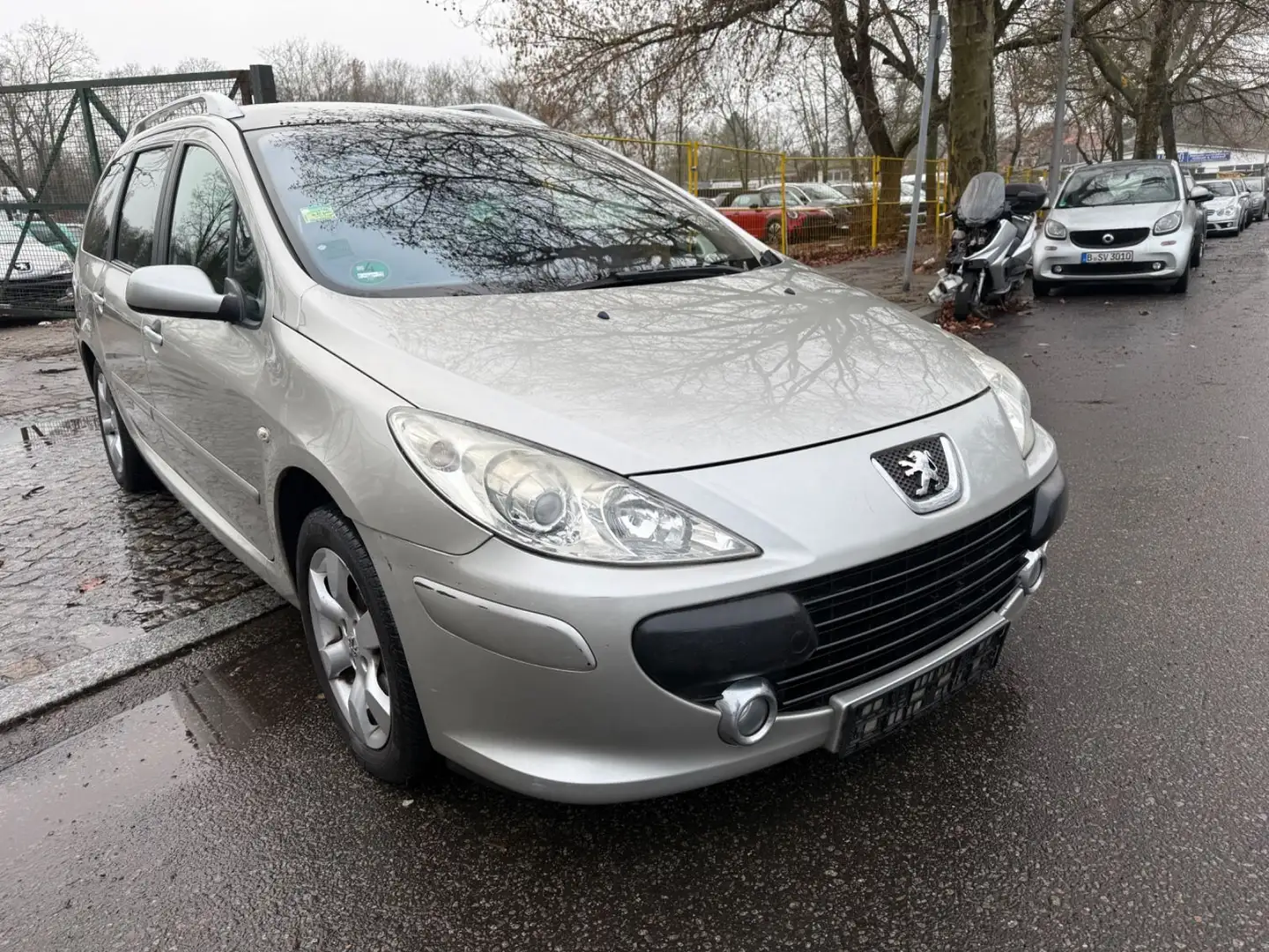 Peugeot 307 Break/ SW SW Premium Grau - 2