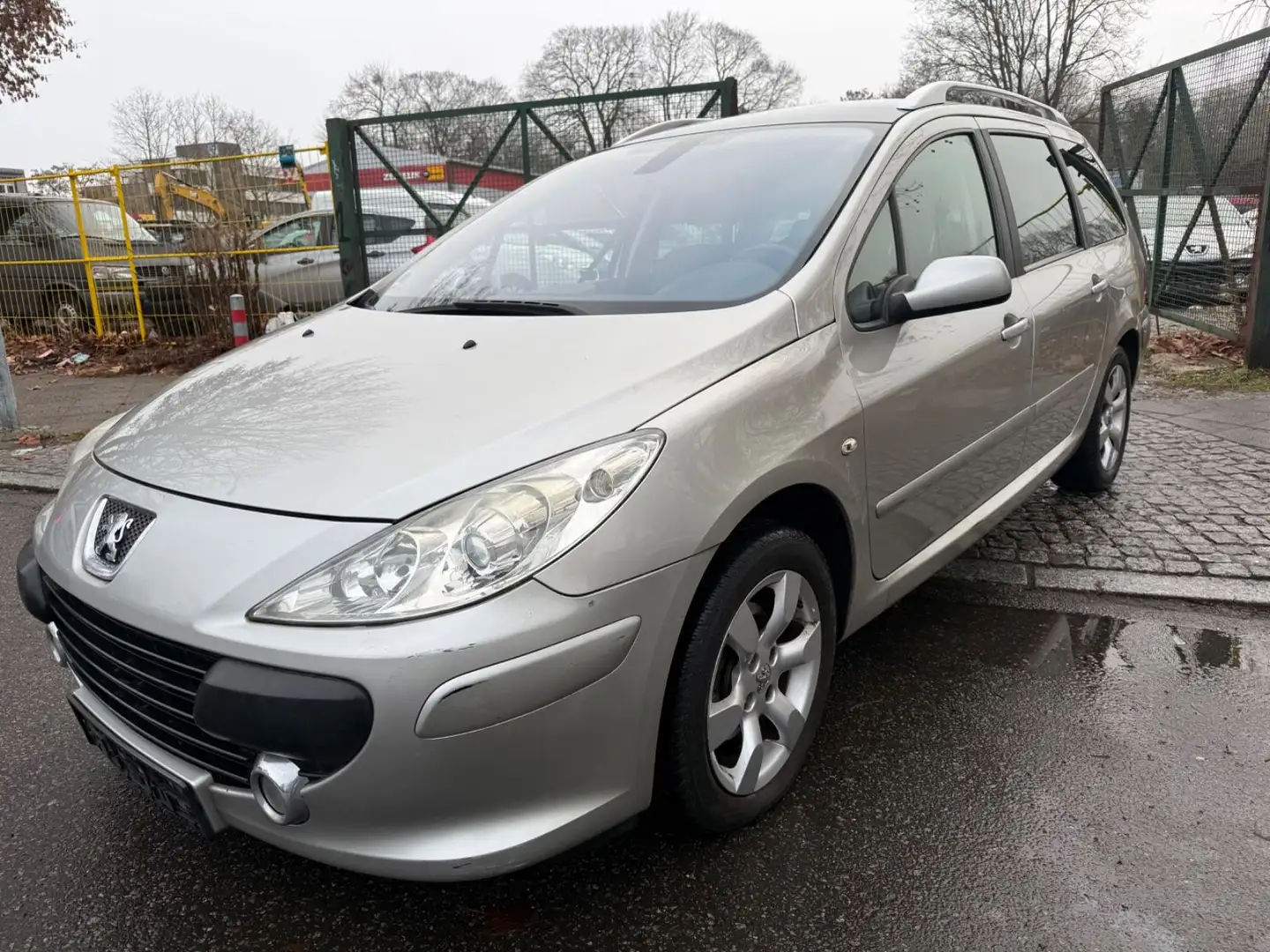 Peugeot 307 Break/ SW SW Premium Grau - 1