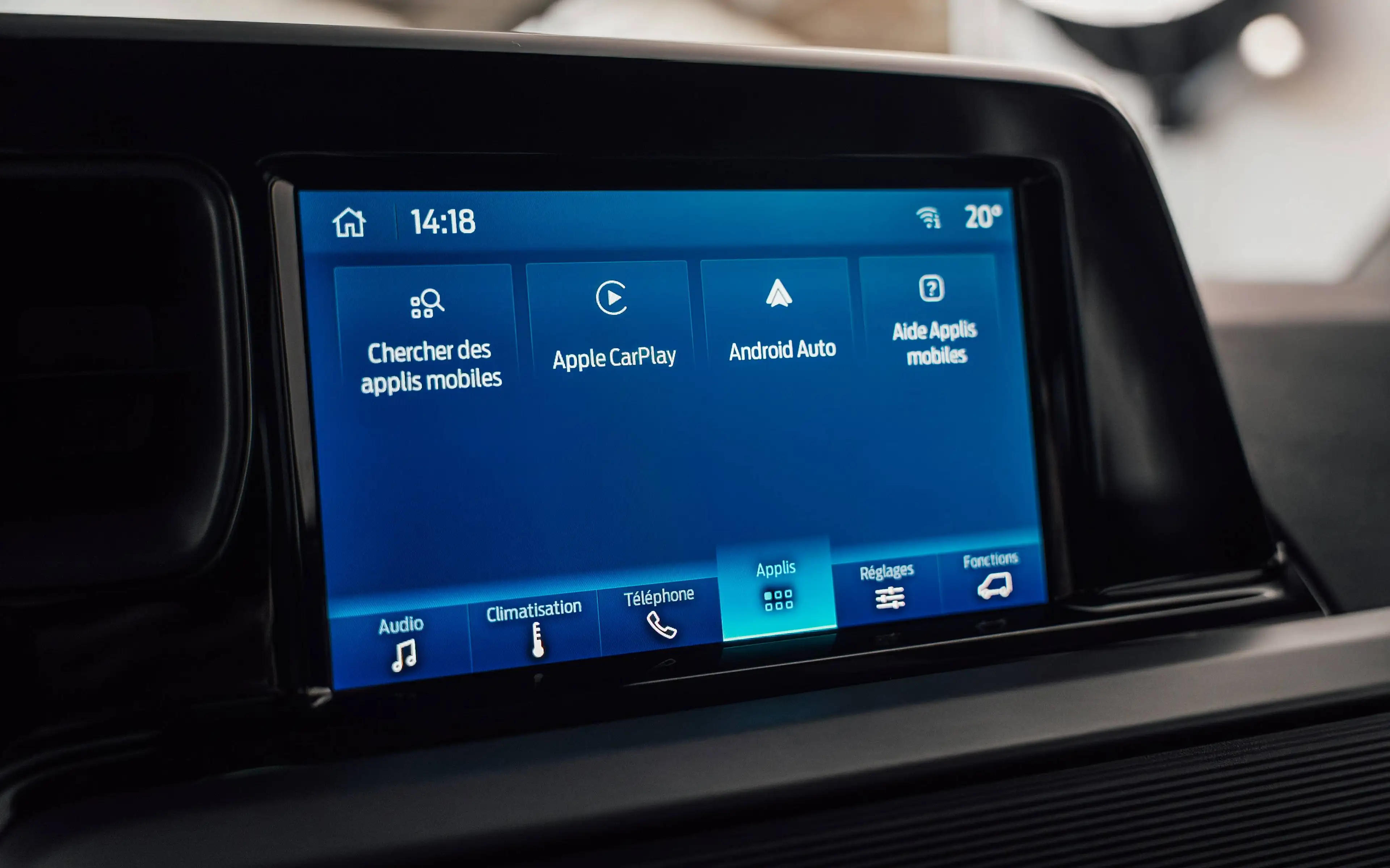 Ford Tourneo Courier Tourneo 1.0 — photo 17