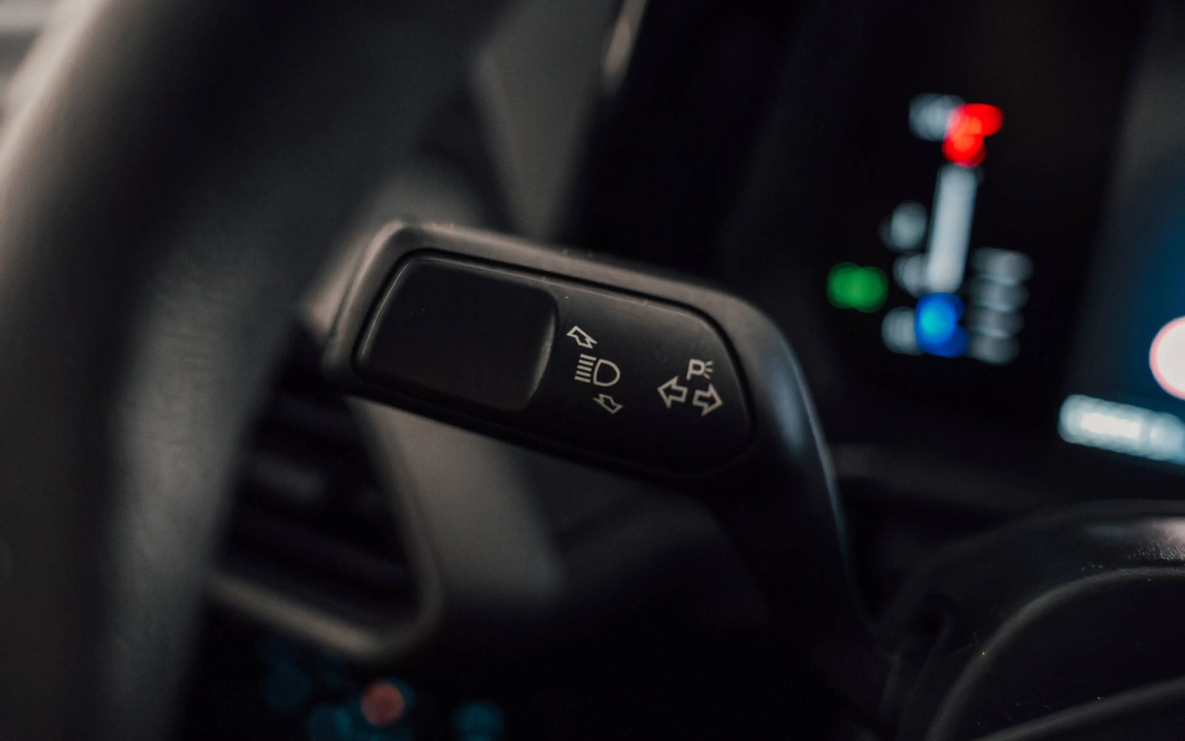Ford Tourneo Courier Tourneo 1.0 — photo 27