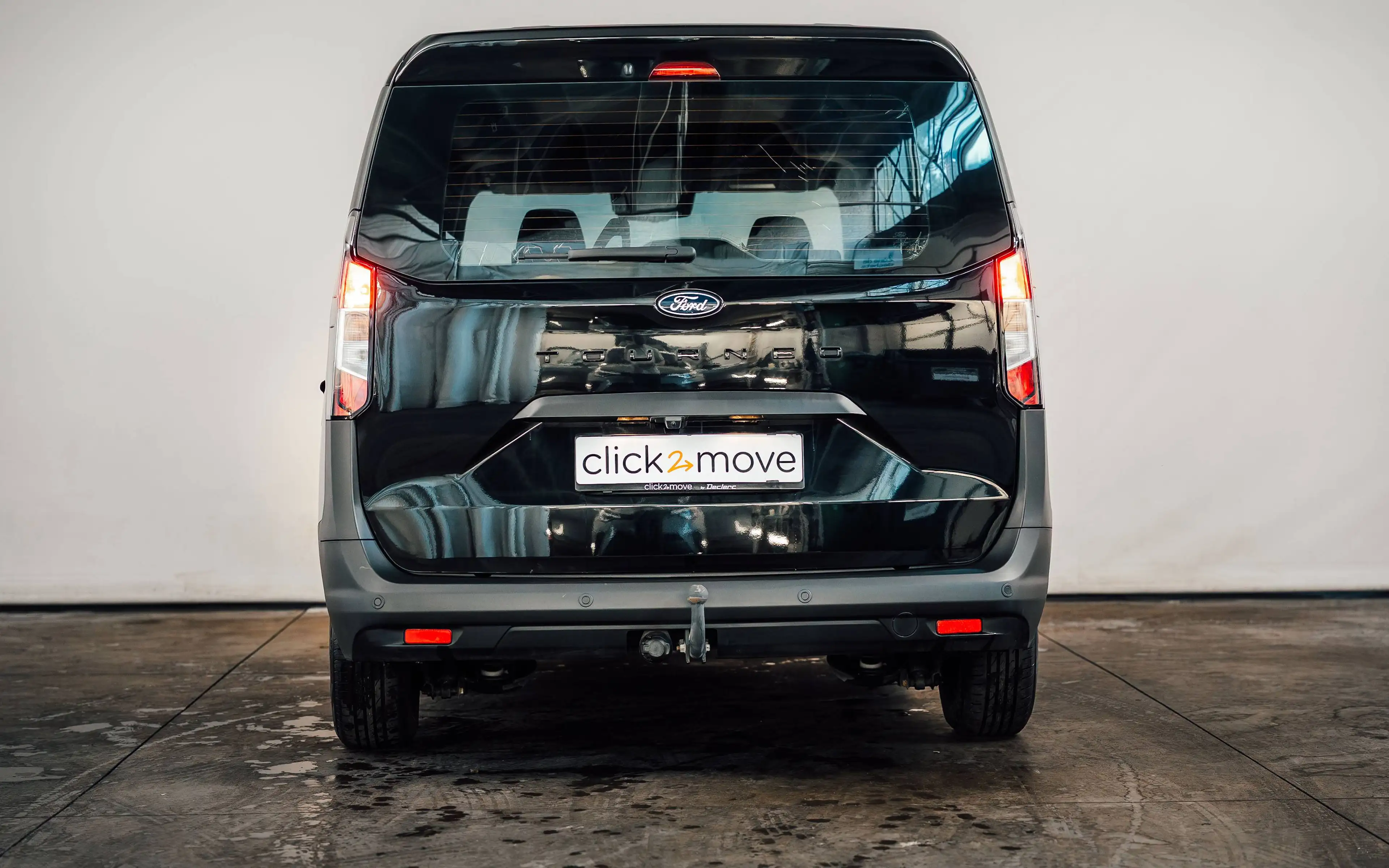 Ford Tourneo Courier Tourneo 1.0 — photo 5
