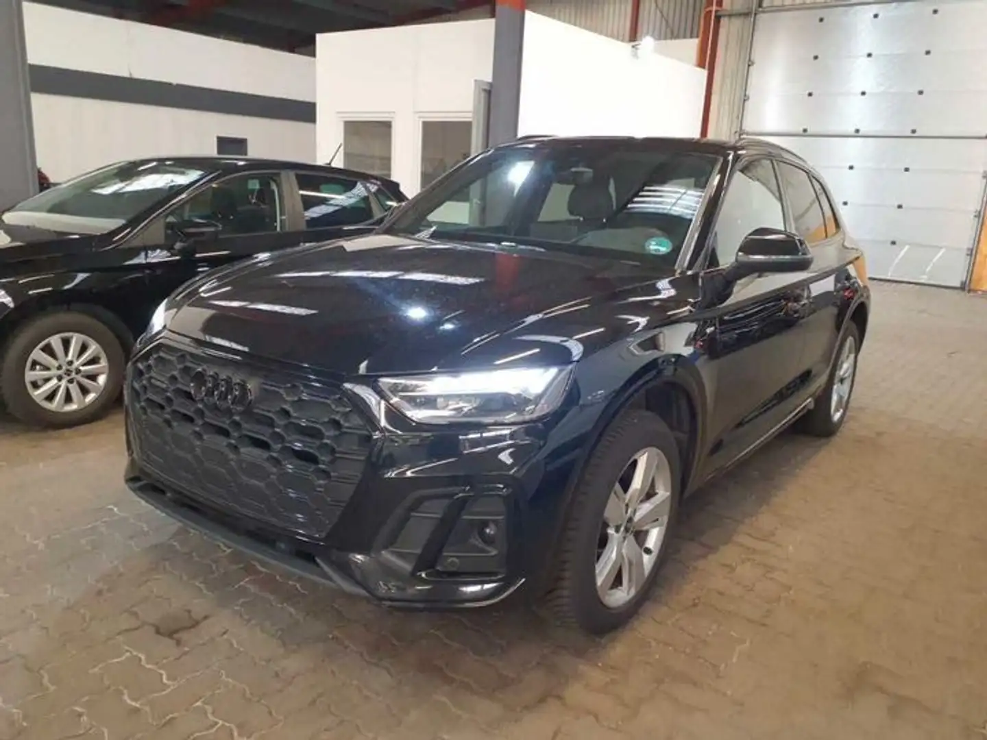 Audi Q5 40 TDI Quattro S line Pano Head RS Sitze Negro - 1