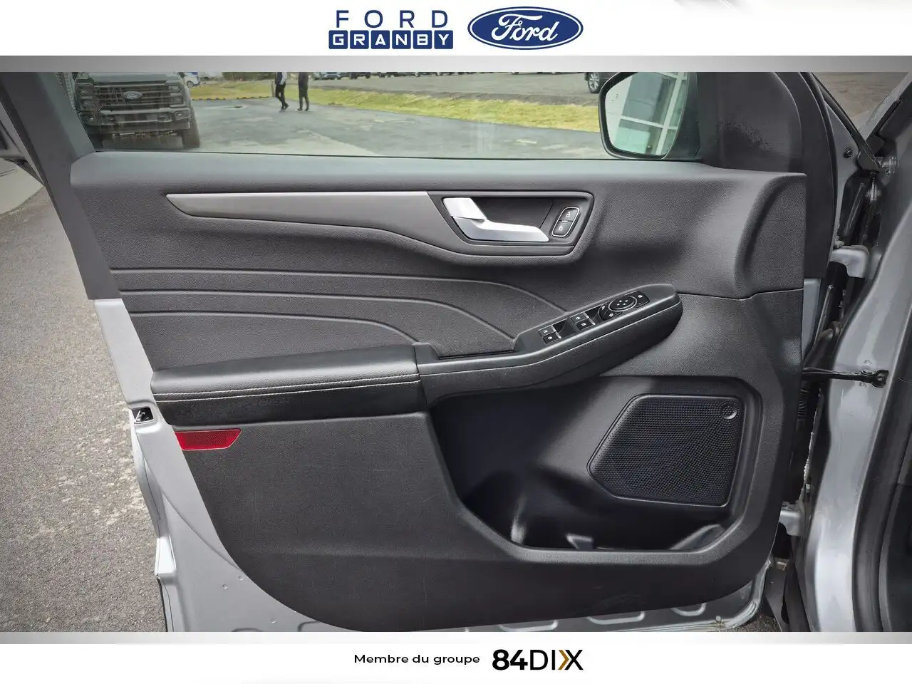 Ford Escape снимка Ford Escape