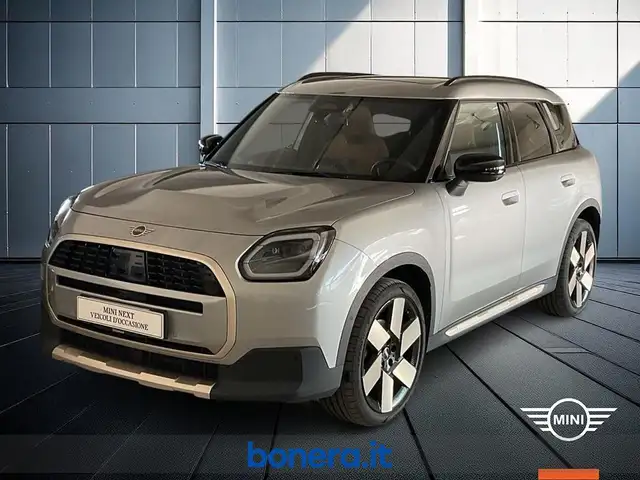 MINI Cooper D Countryman Mini Countryman 2.0 48V D Favoured auto