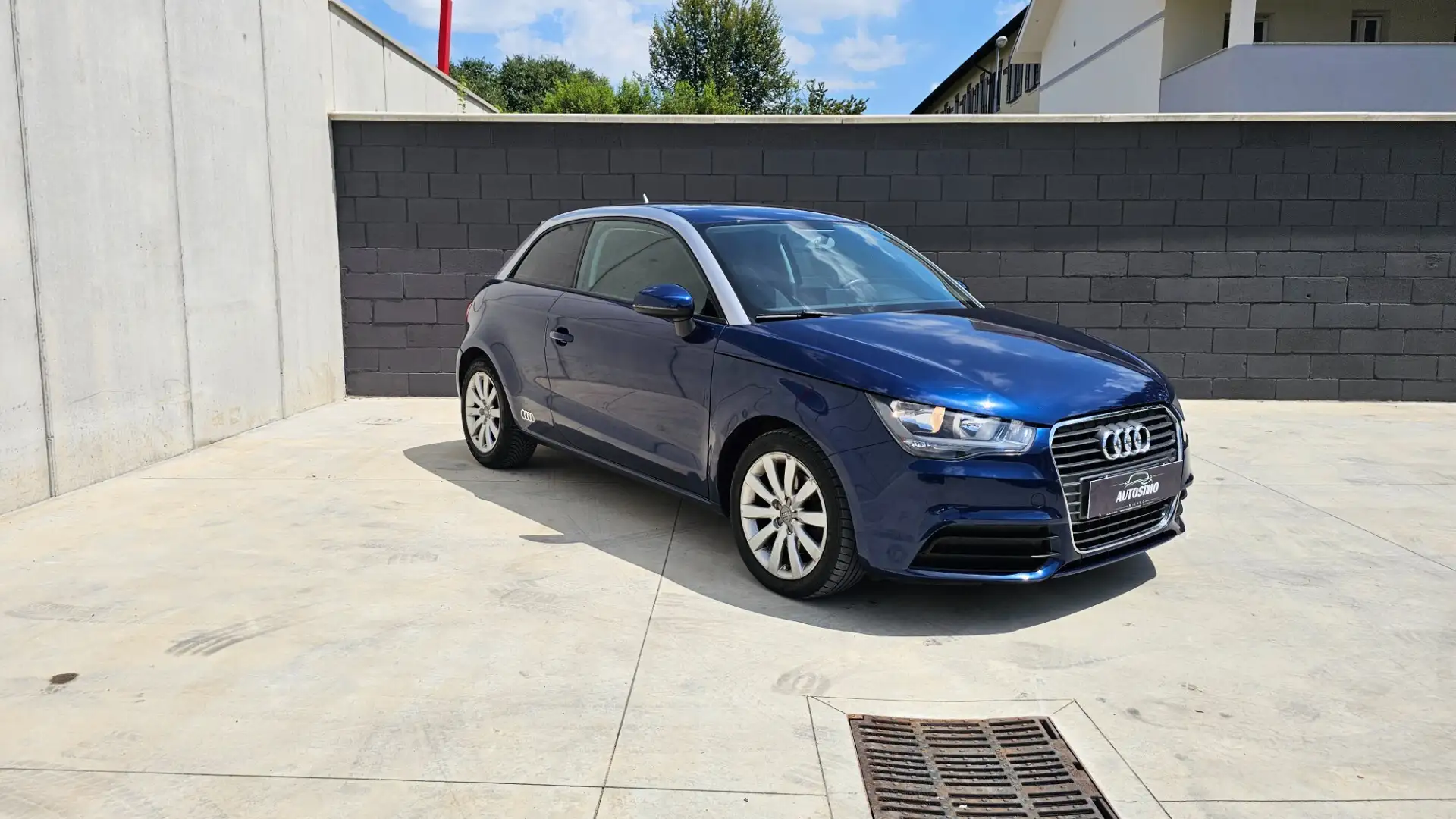 Audi A1 A1 1.4 TFSI S tronic 119g Ambition Blue - 2