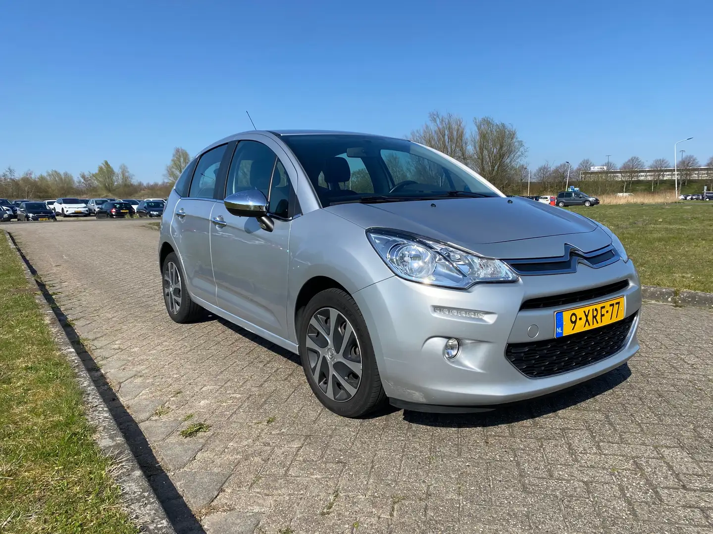 Citroen C3 C3 1.2 PureT Collection Zilver - 2