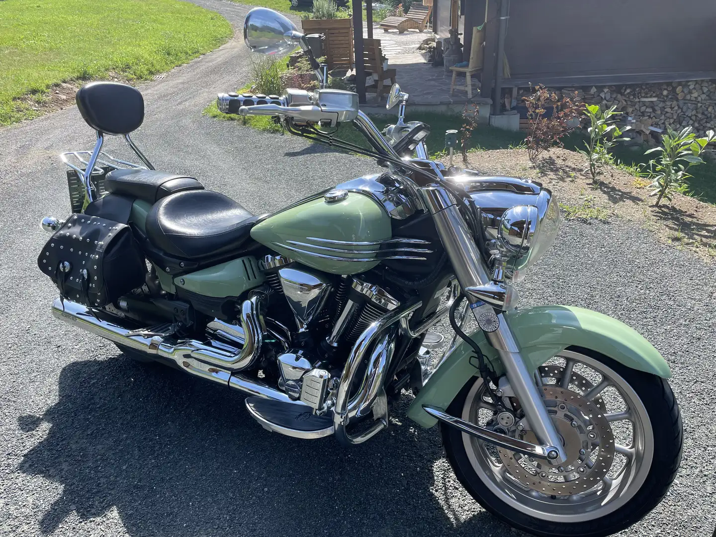 Yamaha XV 1900 Midnight Star - 1