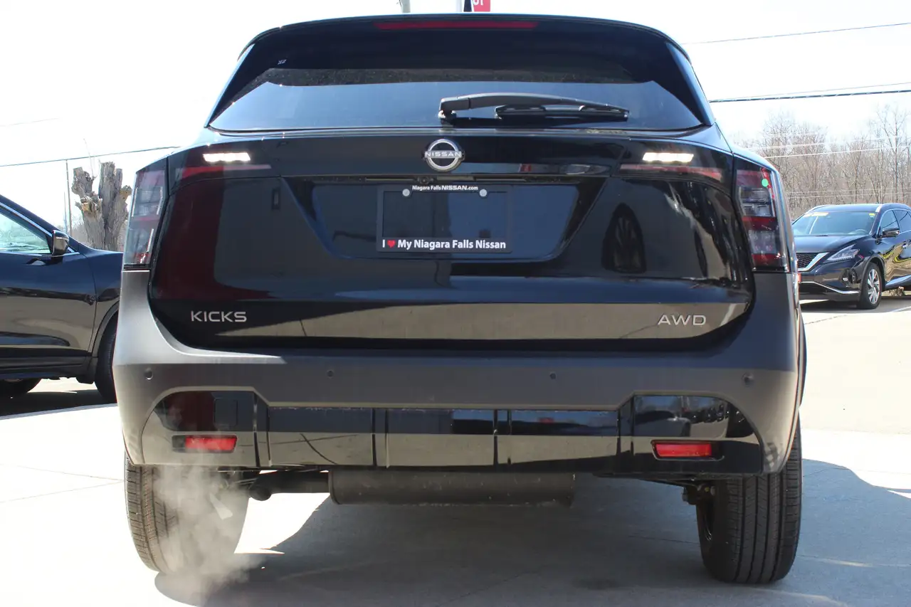Nissan Kicks photo Nissan Kicks
