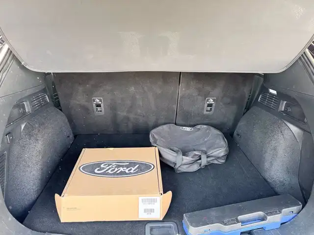 Ford Kuga view 11