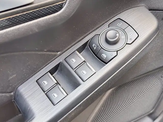 Ford Kuga view 20
