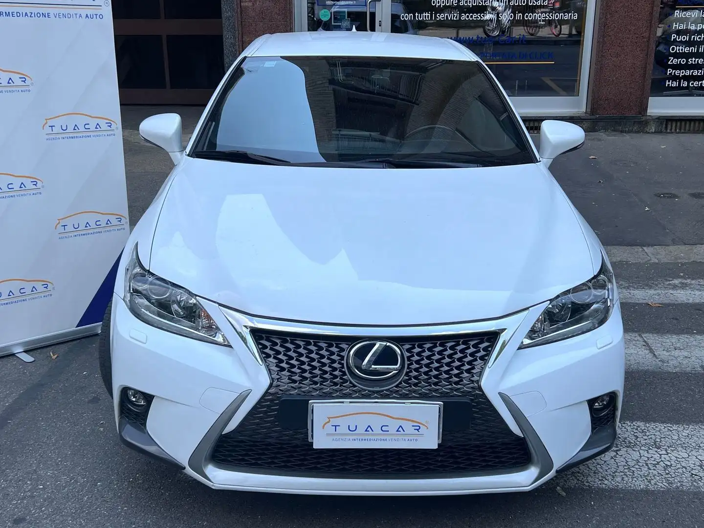 Lexus CT 200h F Sport CT 200h HEV Blanc - 2