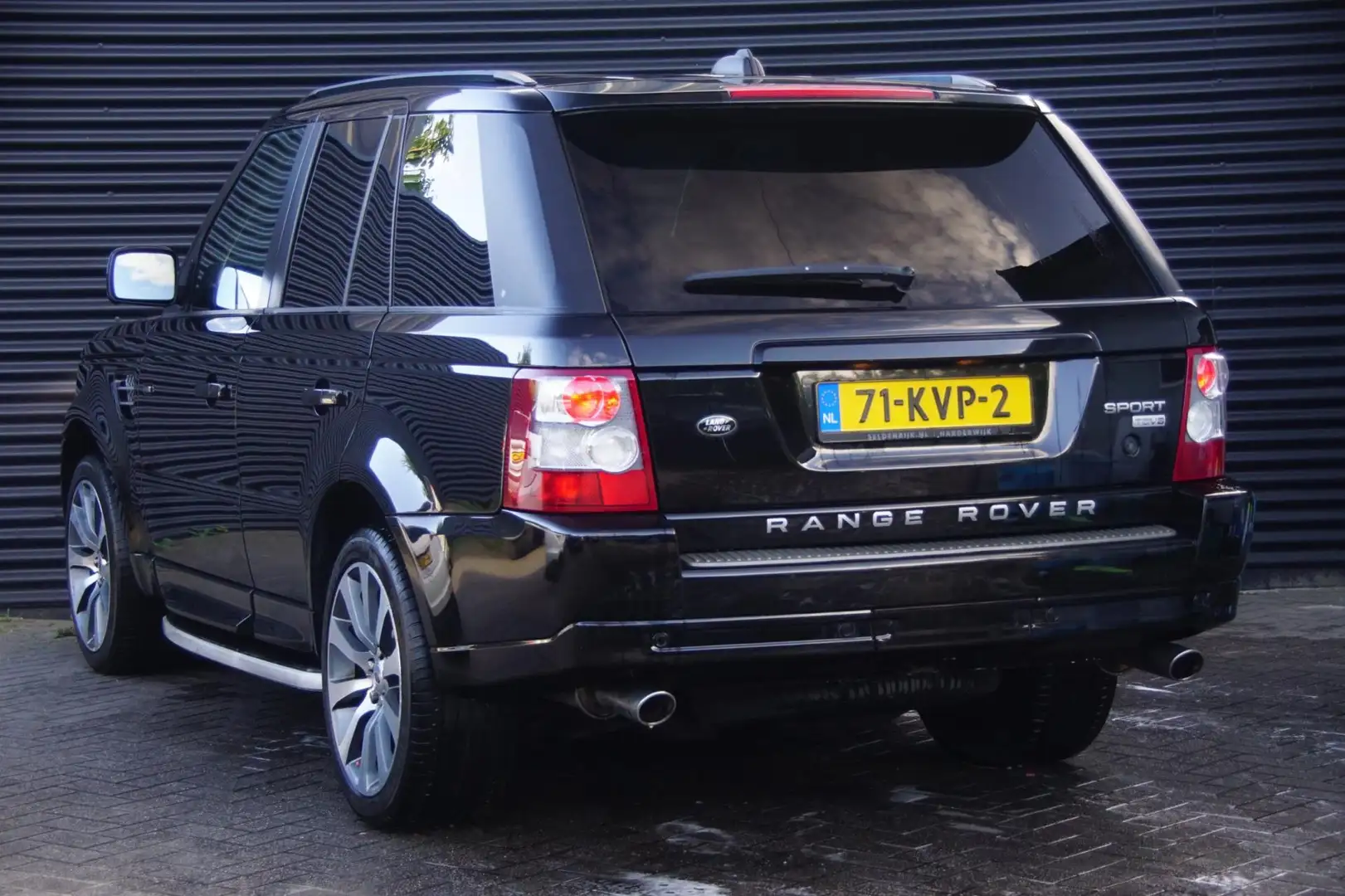 Land Rover Range Rover Sport 3.6 TdV8 Autobiography Sport | Youngtimer | Keurig Noir - 2