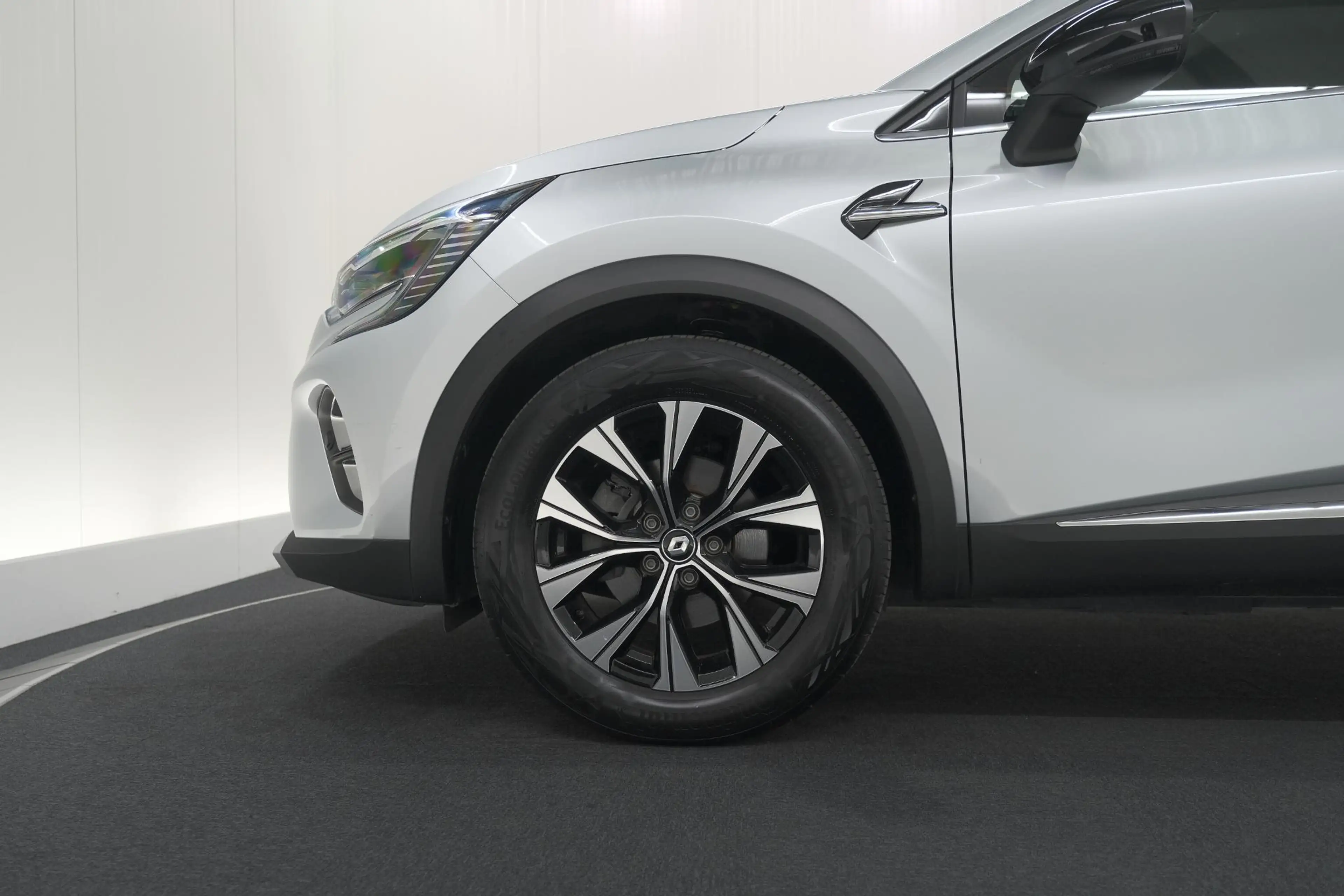 Renault Captur 1.6 E-Tech full hybrid 145 techno | Camera | Parke — photo 10