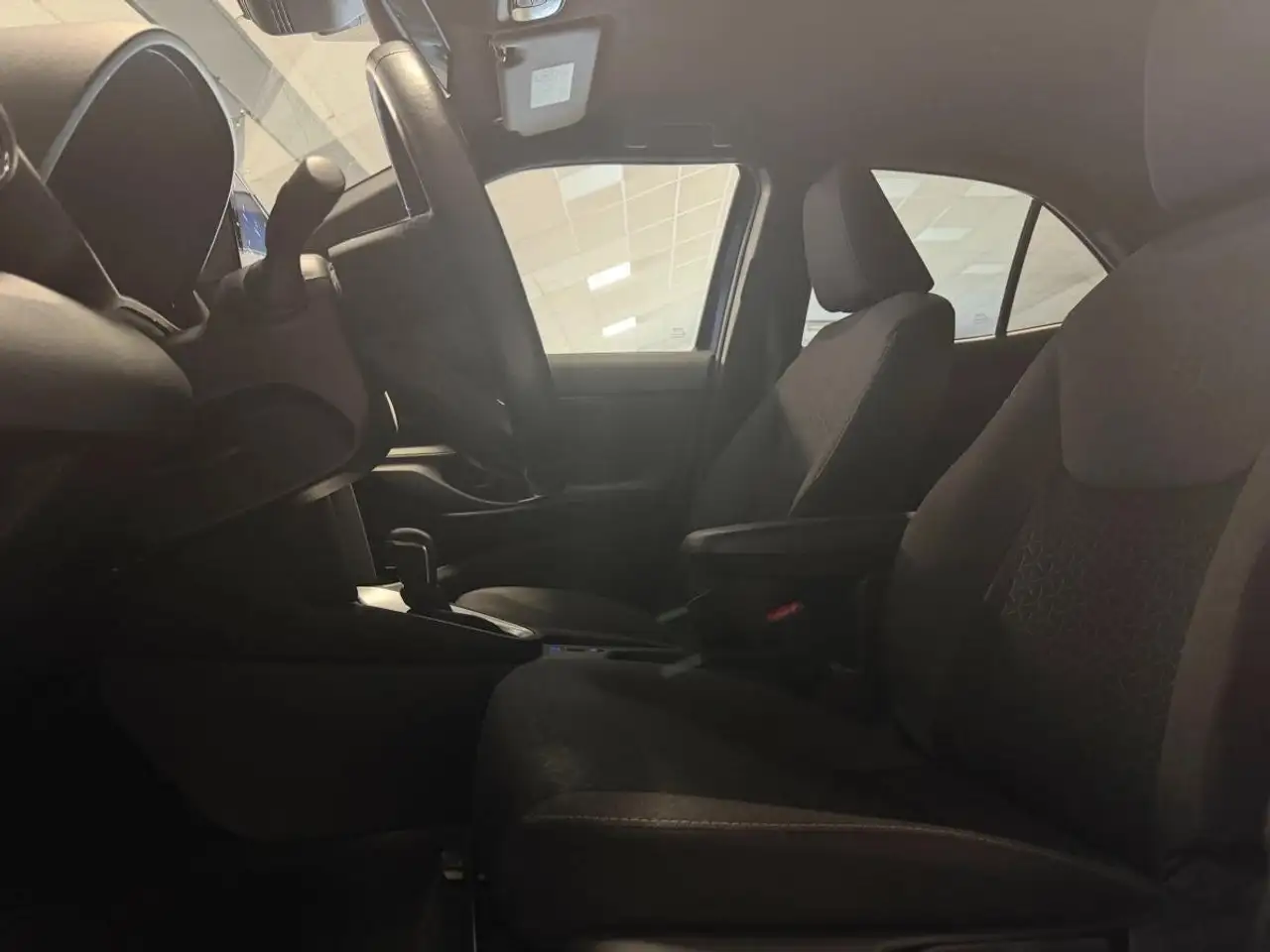 Toyota Yaris Yaris — photo 10