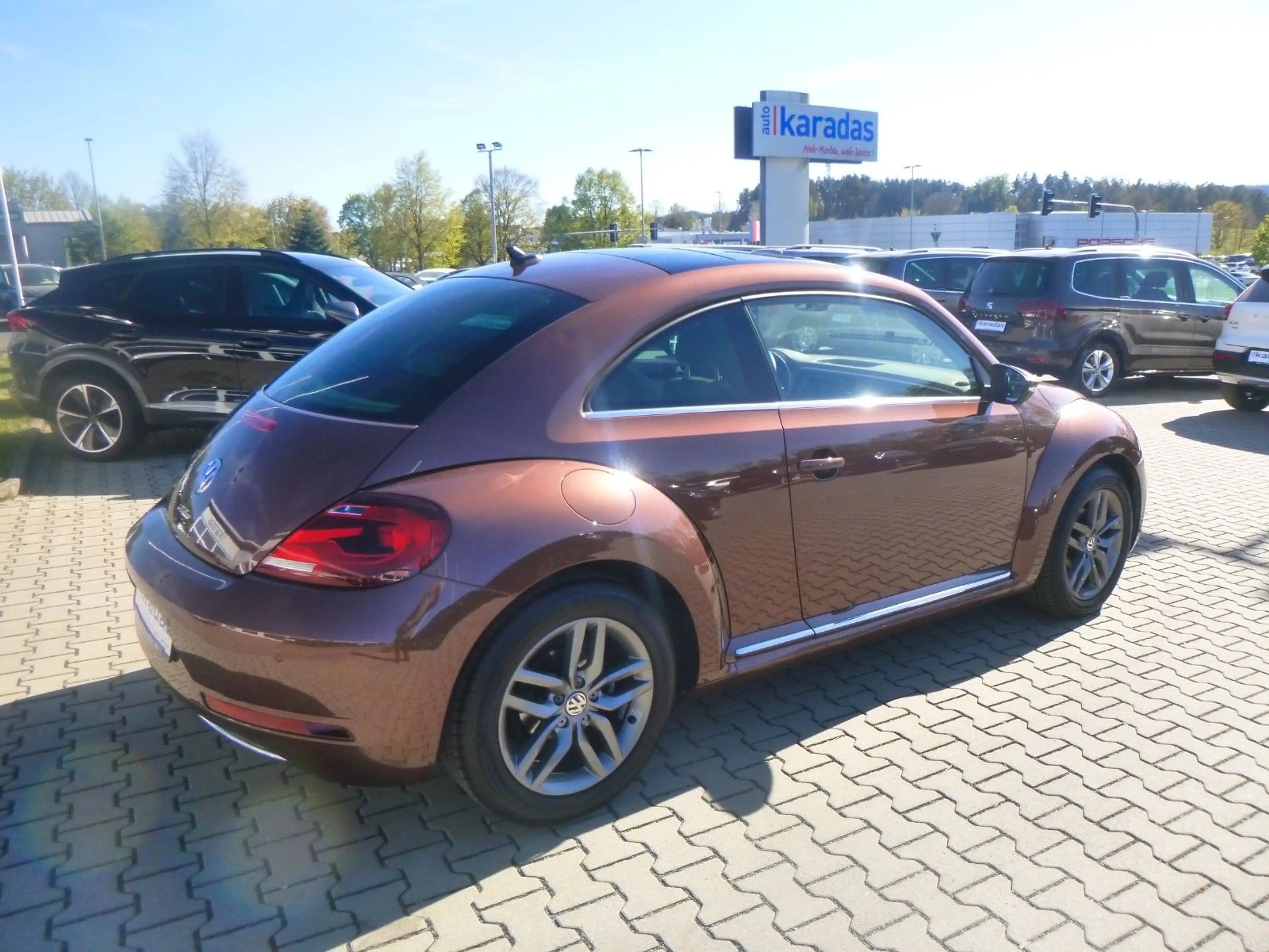 Volkswagen Beetle 1,2 TSI NAV/KAM/PANO/PDC — photo 8