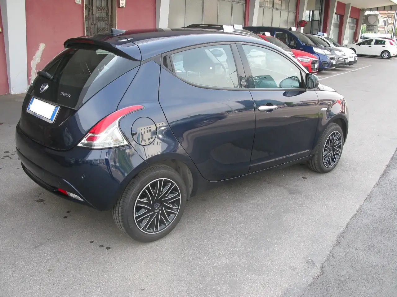 Lancia Ypsilon 2021