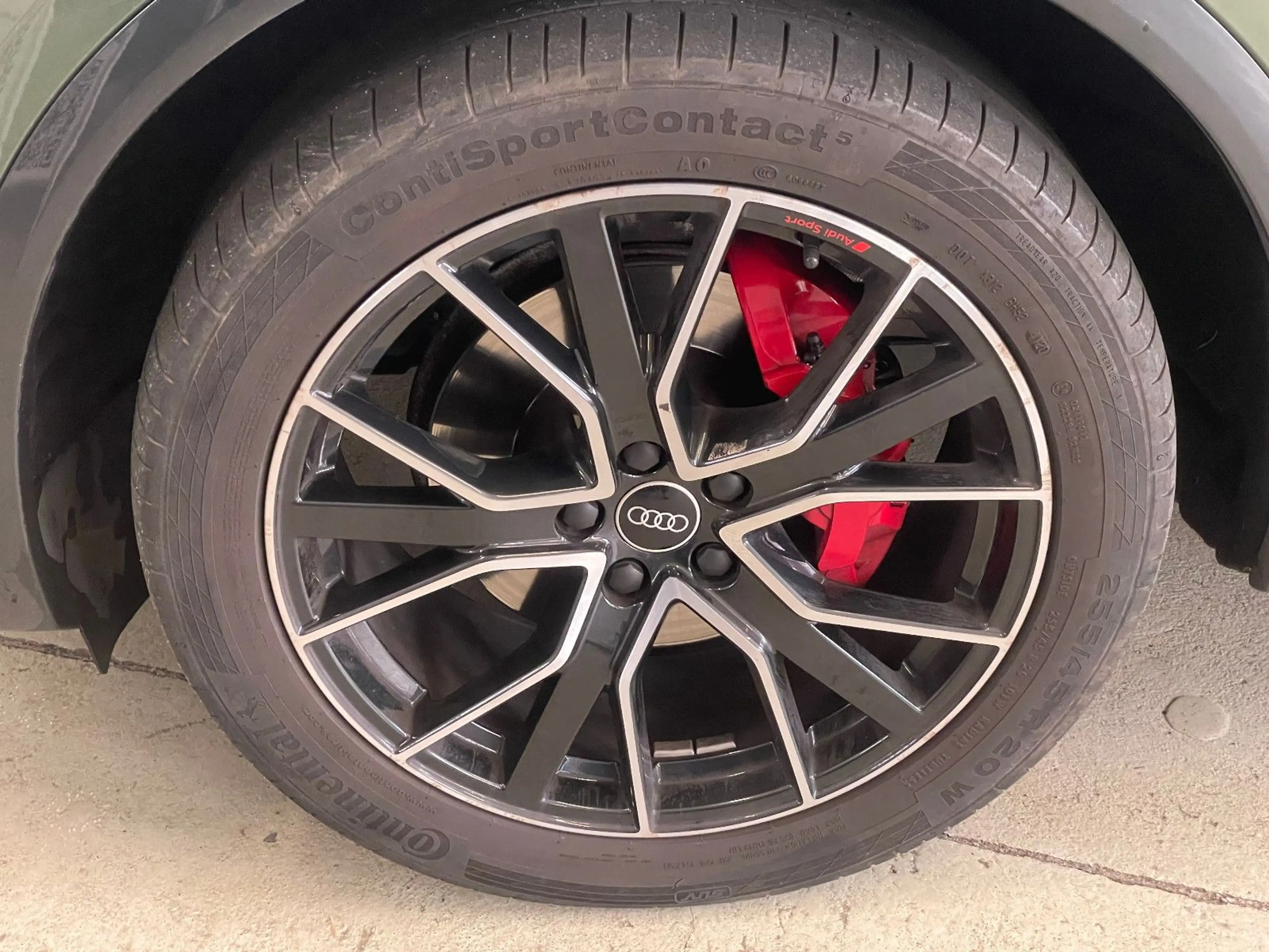 Audi Q5 40 TDI quattro advanced — photo 4