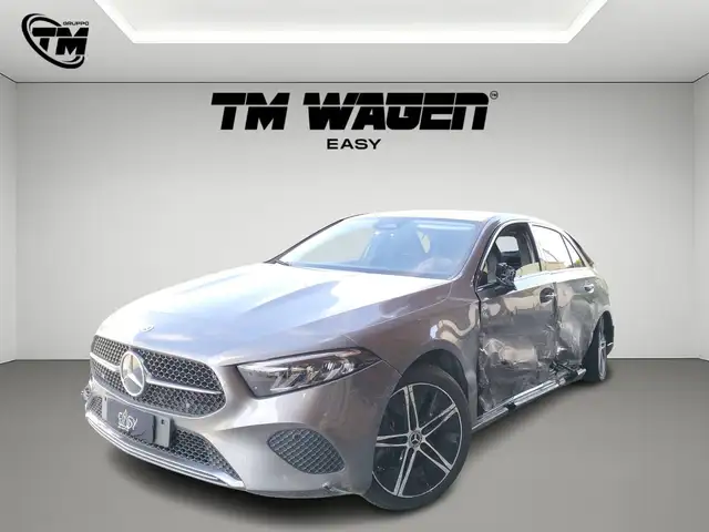 Mercedes-Benz A 250 e phev Executive auto - INCIDENTATA