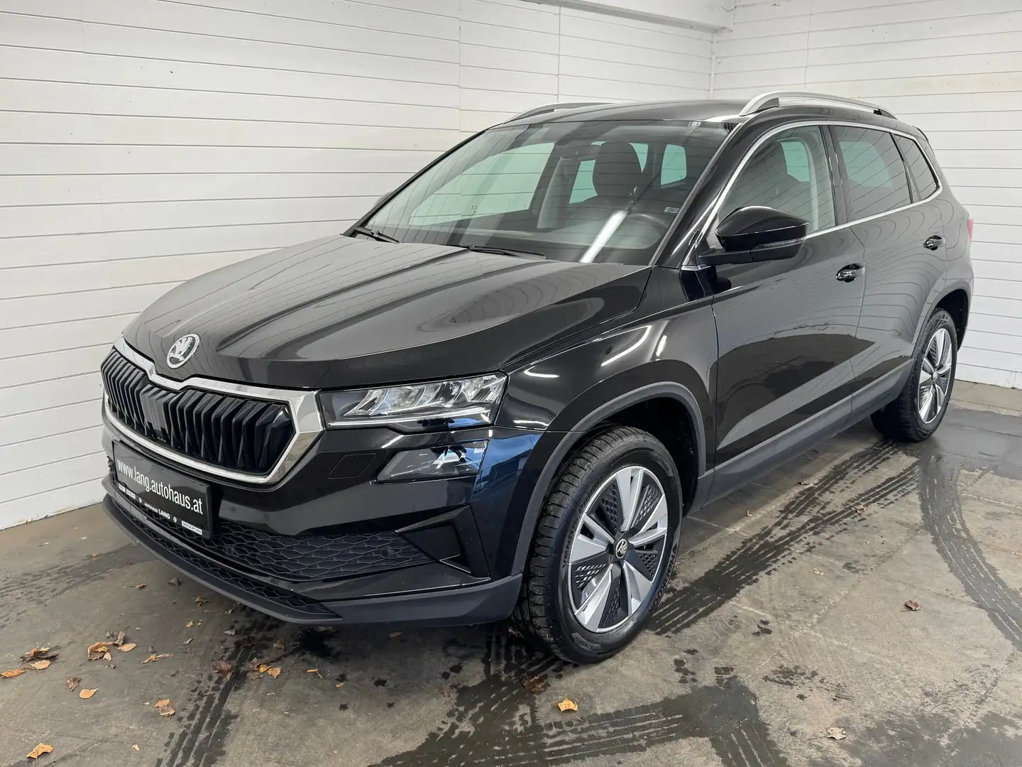 Skoda Karoq Style TSI DSG ACT Schwarz - 1