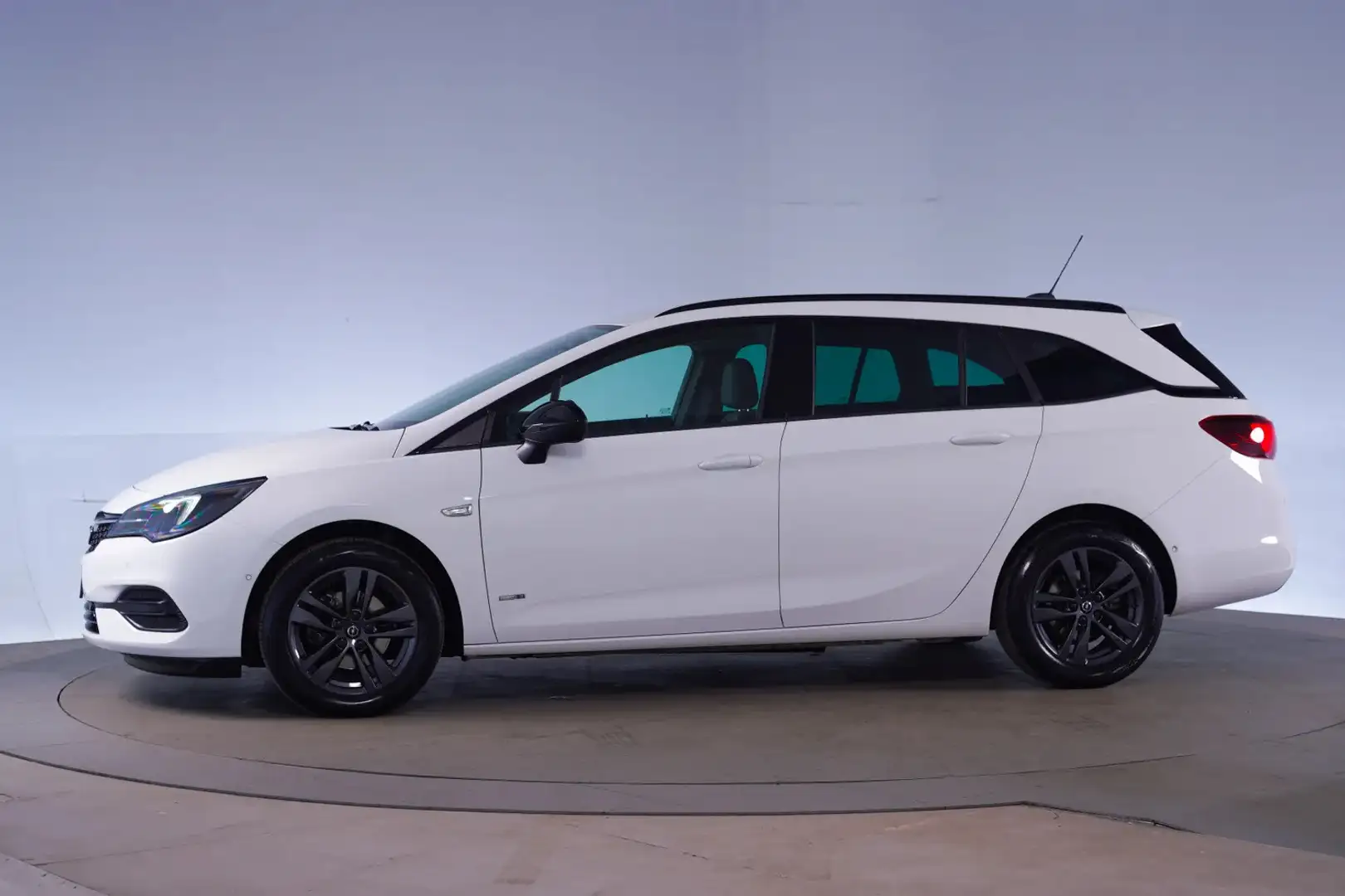 Opel Astra SPORTS TOURER 1.2 Turbo Design & Tech [ LED Navi C Blanc - 2