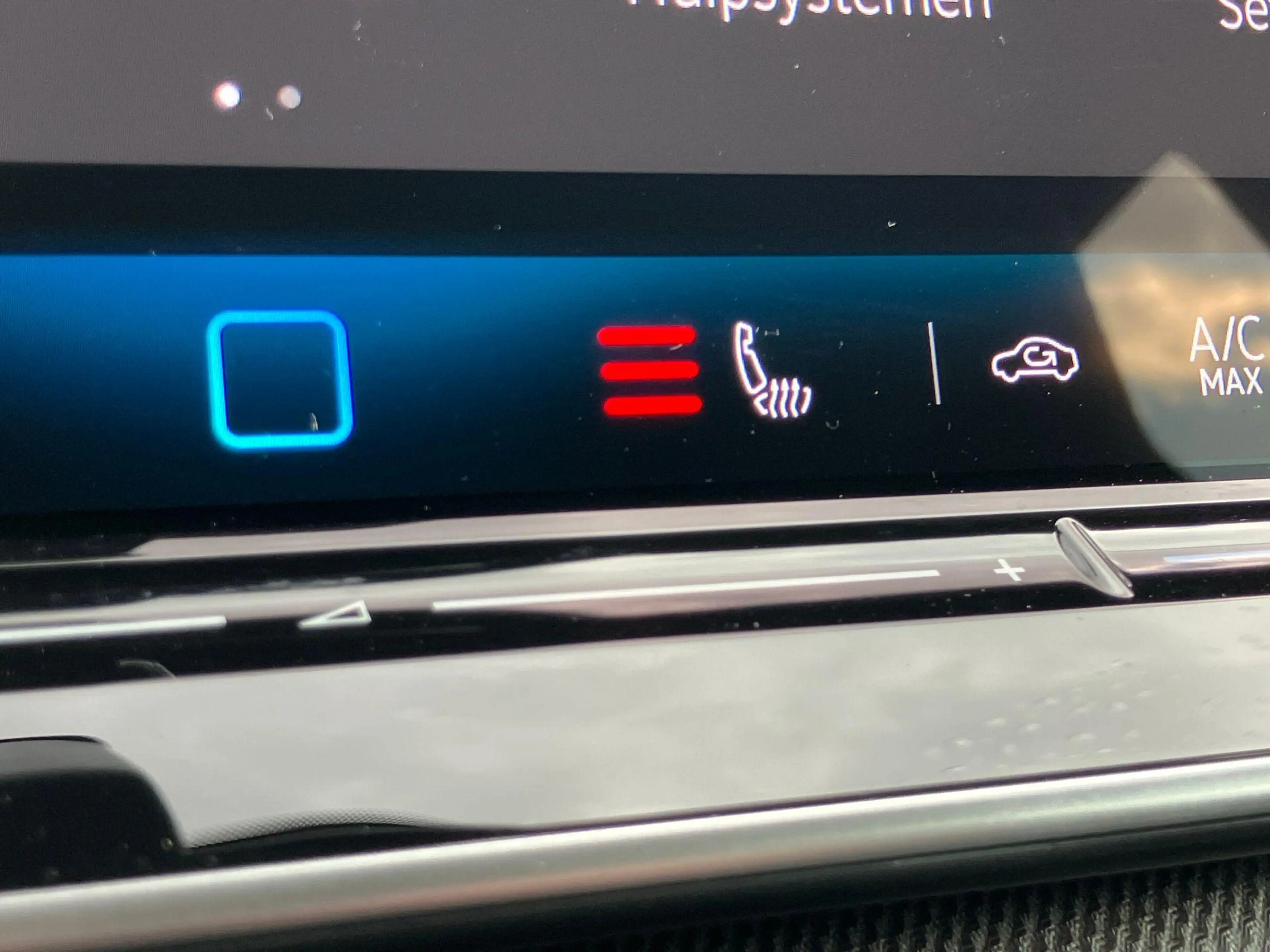 Volkswagen Golf GTE 1.5eHybrid 200kW/272PK Black Style · Panoramadak · — photo 9