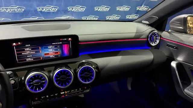 Mercedes-Benz CLA view 10