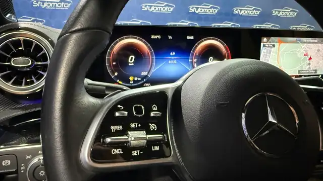 Mercedes-Benz CLA view 6
