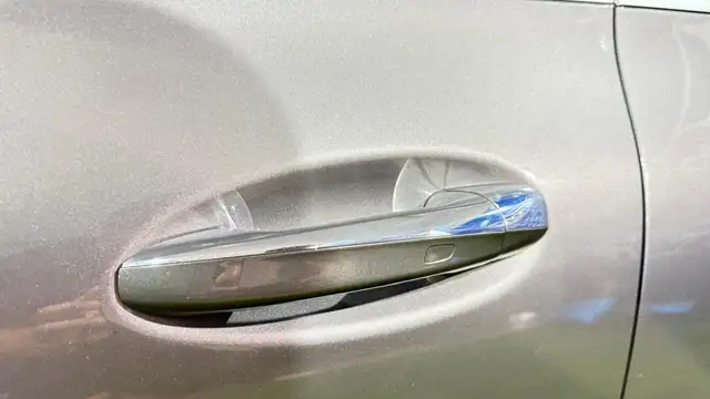 Mercedes-Benz CLA view 13