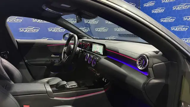 Mercedes-Benz CLA view 5