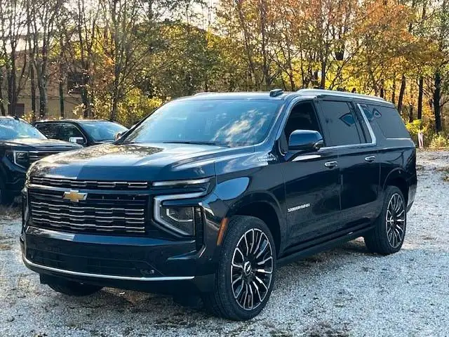 Chevrolet Suburban High Country 6.2l V8 MY26