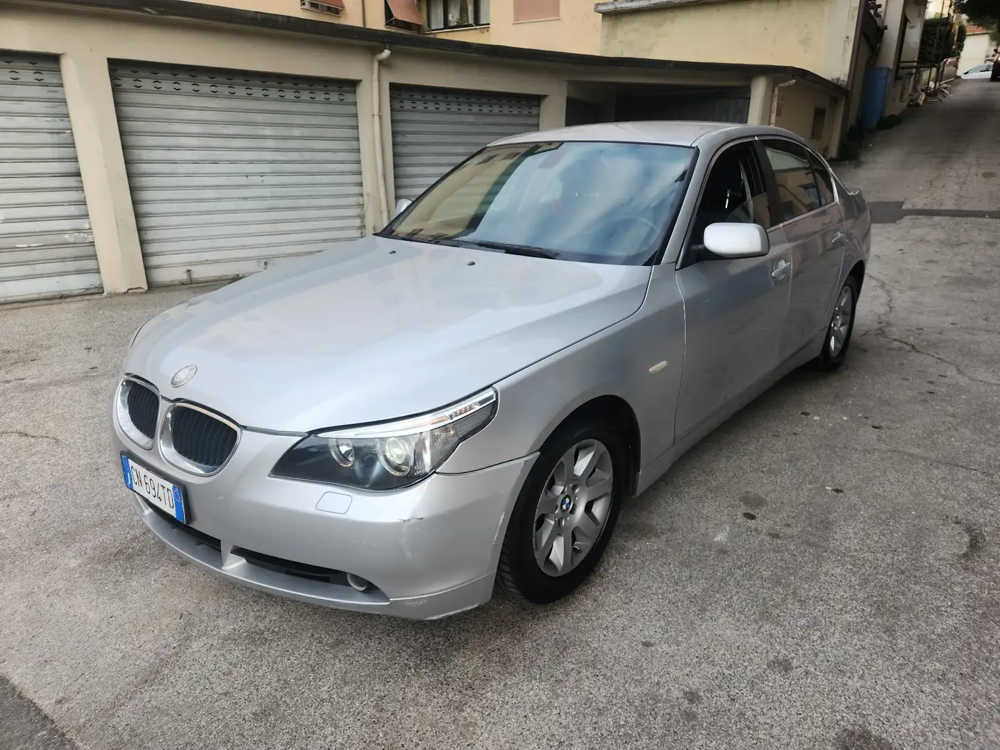 BMW 525 525d Titanium - 1