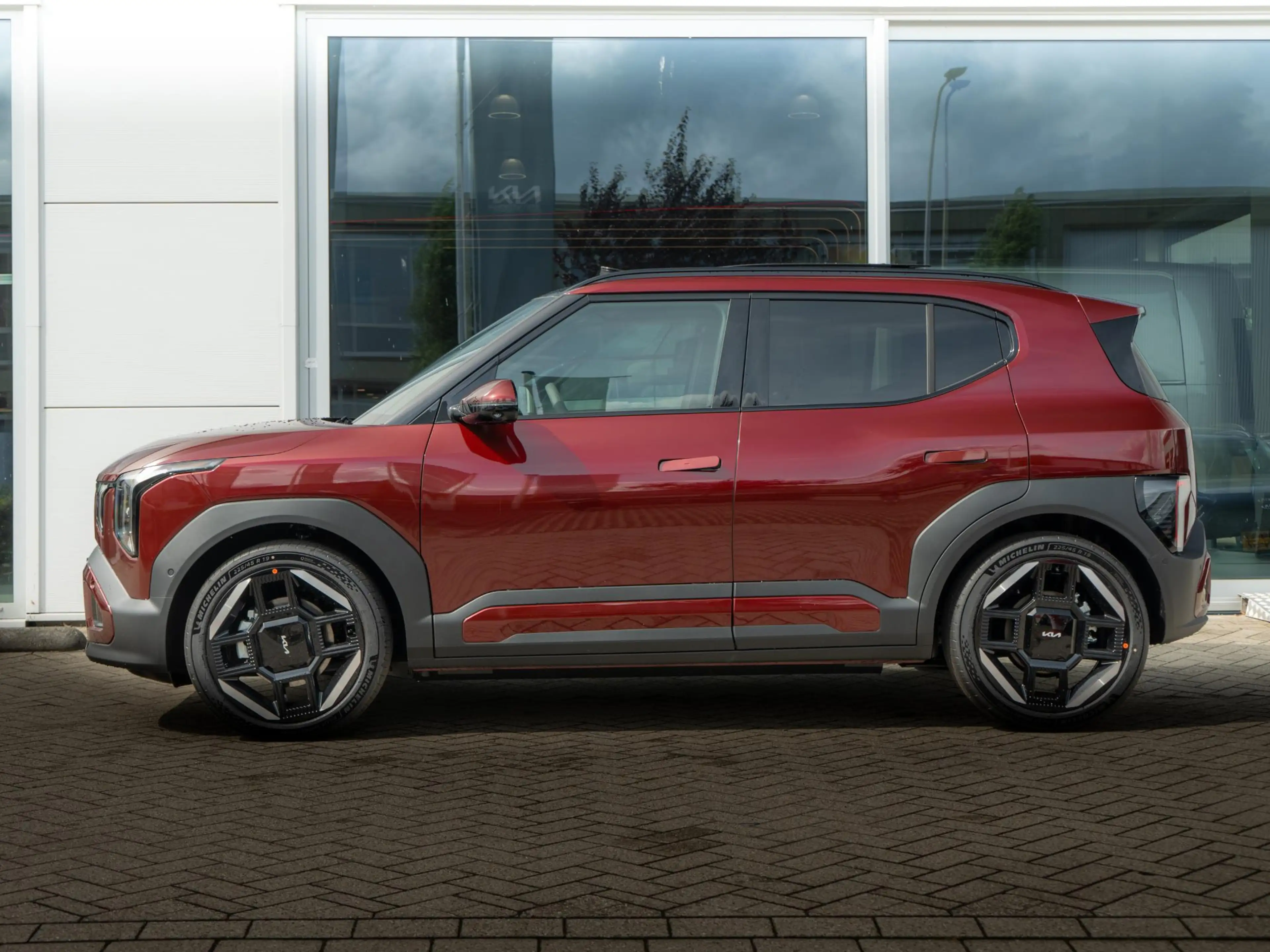 Kia EV2 GT-Line 61 kWh 4p. | Schuifkanteldak | Stoel en st — photo 8