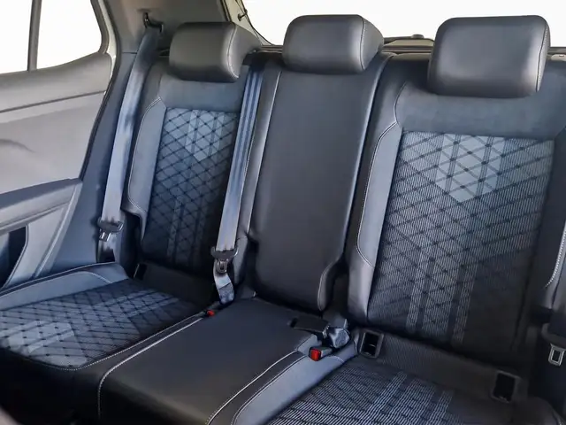 Volkswagen T-Cross view 15